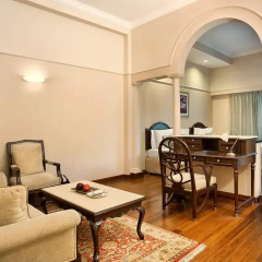 Отель The Claridges New Delhi 5* Номер Премьер