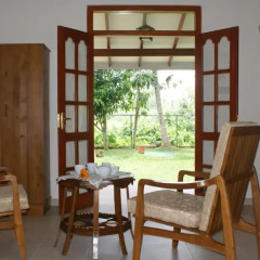 Отель Lanka Rose Guest House Номер Делюкс с различными типами кроватей фото 2