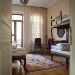 Chambers Of The Boheme - Hostel Кровать в общем номере с двухъярусной кроватью фото 32