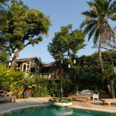 Отель Chakrabongse Villas 5* Люкс