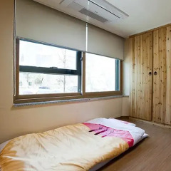 Отель Myeongdong ECO House 2* Стандартный номер с 2 отдельными кроватями фото 25