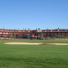 Отель Vita Toledo Layos Golf Испания, Лайос - отзывы, цены и фото номеров - забронировать отель Vita Toledo Layos Golf онлайн спортивное сооружение