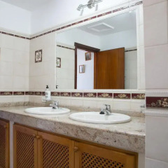 Отель Villa Mary Тискаманита ванная