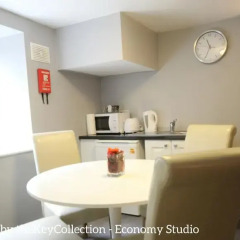 Hotel St. George by The Key Collection в номере