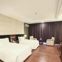 Saigon Halong Hotel 4* Номер Делюкс с 2 отдельными кроватями фото 2