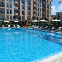 Отель Sun & Sea Apartments Болгария, Солнечный берег - отзывы, цены и фото номеров - забронировать отель Sun & Sea Apartments онлайн бассейн фото 2
