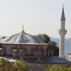 Bachos Hotel Istanbul пляж