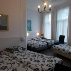 Family Hotel Kooyk Стандартный номер с различными типами кроватей (общая ванная комната) фото 2