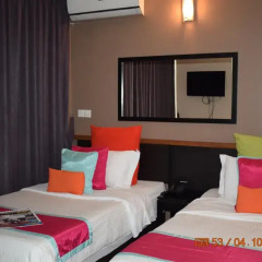 Отель The Beehive 3* Номер Делюкс с различными типами кроватей фото 6