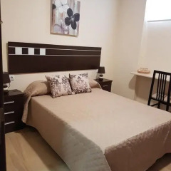 Отель Hostal Málaga Стандартный номер с различными типами кроватей фото 12
