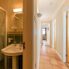 Апартаменты Apartment Leenane сейф в номере