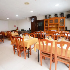 Отель Hostal Los Manos Испания, Бланес - отзывы, цены и фото номеров - забронировать отель Hostal Los Manos онлайн питание фото 3