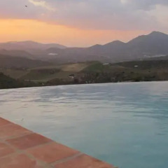 Hotel Rural los Tadeos бассейн фото 3