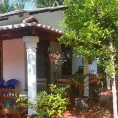 Отель Lake House Homestay фото 11