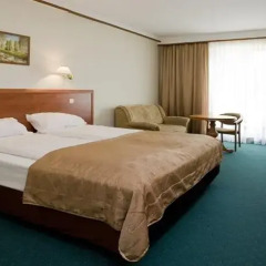Hotel Ambasador Chojny 3* Улучшенный номер с различными типами кроватей фото 2