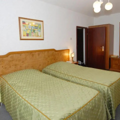 Гостиница Aparthotel Eridan Апартаменты с разными типами кроватей фото 4
