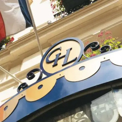 Отель Grand Hôtel Lévêque
