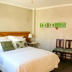 Отель Mercearia d'Alegria Boutique B&B Улучшенный номер с двуспальной кроватью фото 6