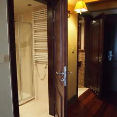 Отель Holland House Residence 4* Люкс