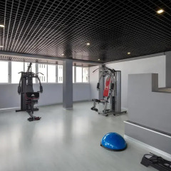 Hotel Navegadores фитнесс-зал