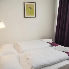 Отель The Capital-Inn Кровать в общем номере с двухъярусной кроватью фото 6