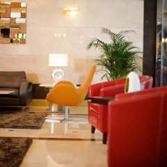 Montana Hotel Apartments интерьер отеля