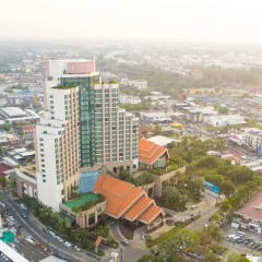 Отель Pullman Khon Kaen Raja Orchid Таиланд, Кхонкэн - отзывы, цены и фото номеров - забронировать отель Pullman Khon Kaen Raja Orchid онлайн балкон