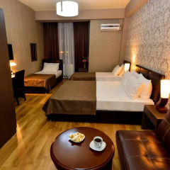 Hotel Diamond Dat Exx Company 3* Стандартный семейный номер с двуспальной кроватью фото 2