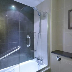 Отель DoubleTree by Hilton London – West End 4* Стандартный номер с различными типами кроватей