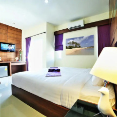 Отель At Phuket Guest House 2* Улучшенный номер с различными типами кроватей