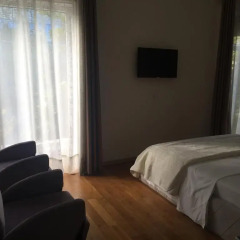 Living Boutique Hotel 2* Номер Делюкс с различными типами кроватей