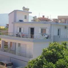 Отель My Ksamil Guesthouse Апартаменты с различными типами кроватей фото 2