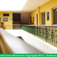 Отель Paseo Miramontes Гондурас, Тегусигальпа - отзывы, цены и фото номеров - забронировать отель Paseo Miramontes онлайн помещение для мероприятий