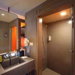 Отель ibis Styles Bangkok Khaosan Viengtai 3* Стандартный номер с разными типами кроватей фото 4