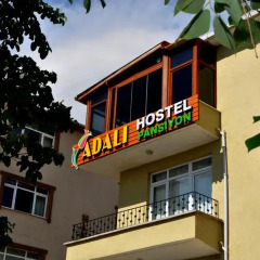 Adali Hostel Pansi̇yon Стандартный номер с 2 отдельными кроватями фото 11