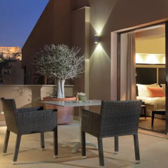 O&B Athens Boutique Hotel балкон