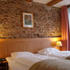Rokin Hotel 3* Стандартный номер с двуспальной кроватью фото 3