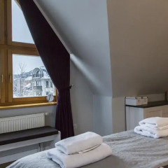 Апартаменты Msc Apartments Krupówki Park Centrum Закопане комната для гостей фото 2