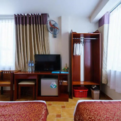 Hong Han Hotel 2* Улучшенный номер с различными типами кроватей фото 2