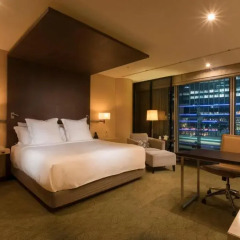 Four Seasons Hotel Tokyo at Marunouchi 5* Номер Делюкс с двуспальной кроватью фото 6