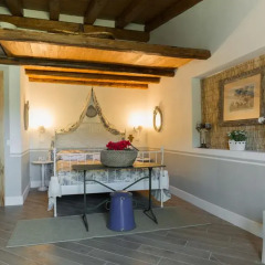 Отель La Locanda Di Borghetto Улучшенный номер с различными типами кроватей