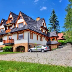 Отель Apartamenty pod Słońcem Косцелиско парковка