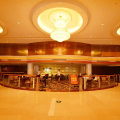 Halcyon Hotel & Resort развлечения