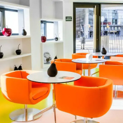 Апартаменты Cosmo Apartments Sants гостиничный бар