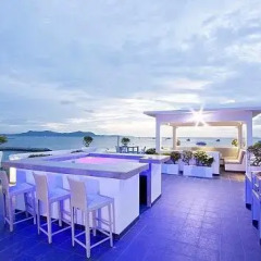 Отель Villa 7th Heaven Beach Front 4* Вилла с разными типами кроватей фото 2