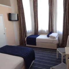 Manor Hotel 2* Стандартный номер с различными типами кроватей фото 5