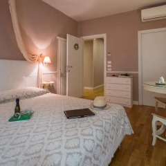 Отель B&B Emozioni Fiorentine 2* Стандартный номер с различными типами кроватей фото 6