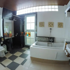 Отель Suriyasom Villa спа
