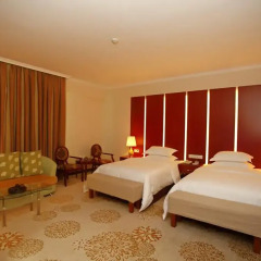 Guangzhou Carefree Hotel 3* Представительский номер с 2 отдельными кроватями фото 2