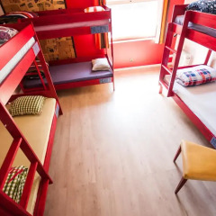 Red Emperor Hostel&bar Кровать в общем номере с двухъярусной кроватью фото 5